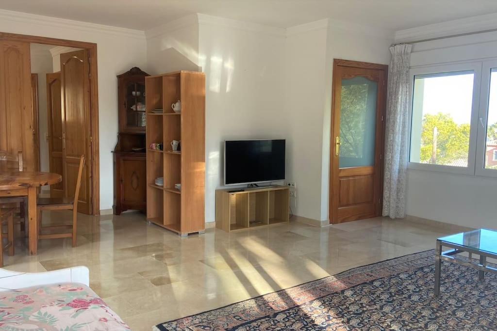 Сasa de vacaciones Super Maison Avec Vue Et Piscine Eau De Mer Dénia