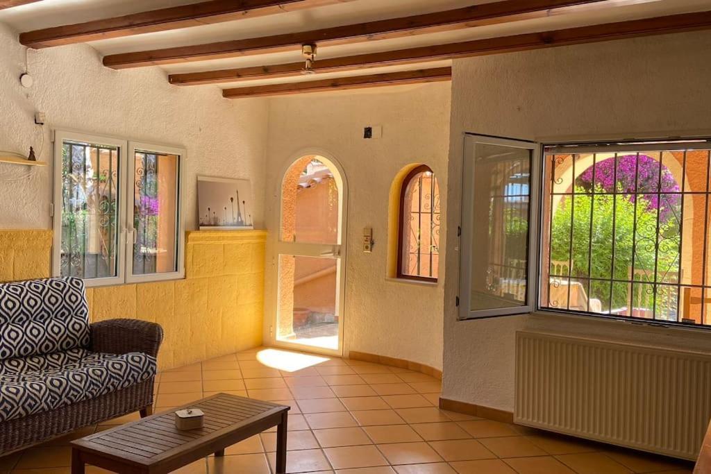 Super Maison Avec Vue Et Piscine Eau De Mer Dénia